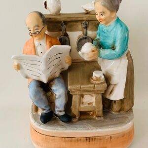 Vintage Sankyo Like Home 3D Musical Box Japan